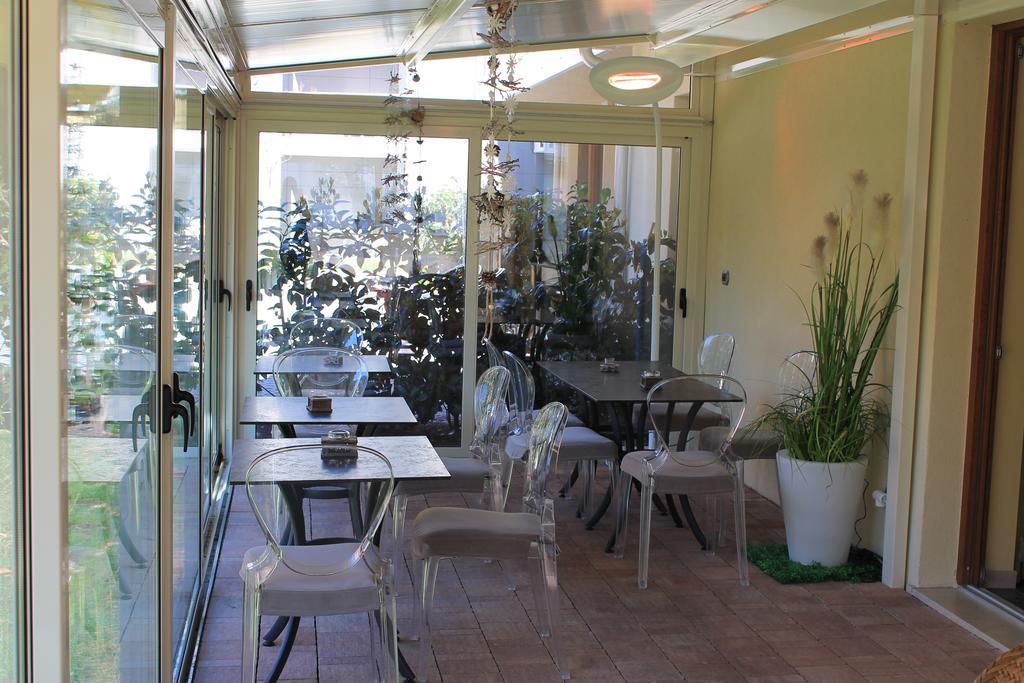 Eco Hotel Bonapace Torbole Sul Garda Ngoại thất bức ảnh