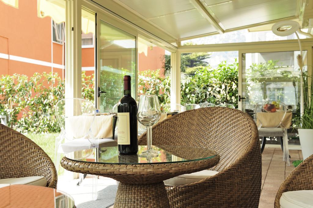 Eco Hotel Bonapace Torbole Sul Garda Ngoại thất bức ảnh