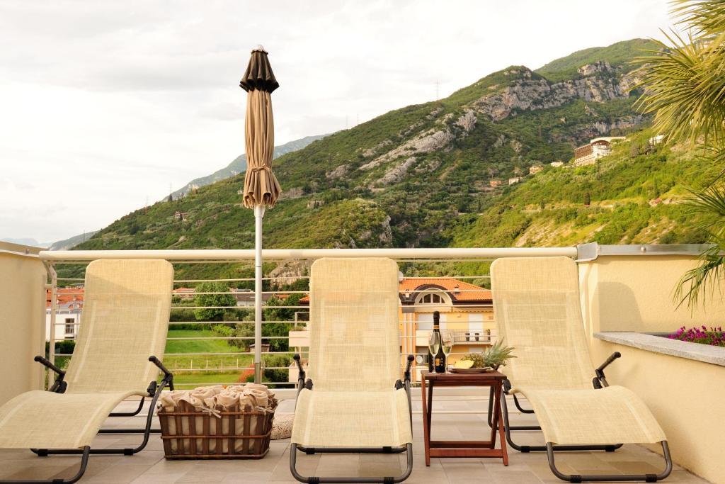 Eco Hotel Bonapace Torbole Sul Garda Ngoại thất bức ảnh